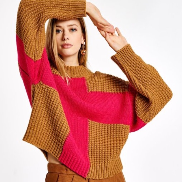 Essentiel Antwerp Sweaters - ESSENTIEL ANTWERP Amboselli Cross Sweater Womens Medium Made in Italy